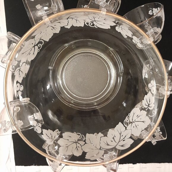 VTG Anchor Hocking Punch Bowl with Base Set - Picture 2 of 5